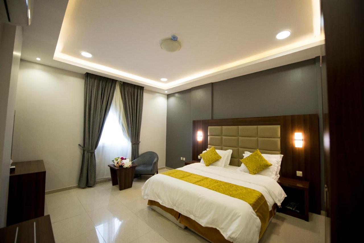Al Nakhla Aparthotel Ал Хофуф Екстериор снимка